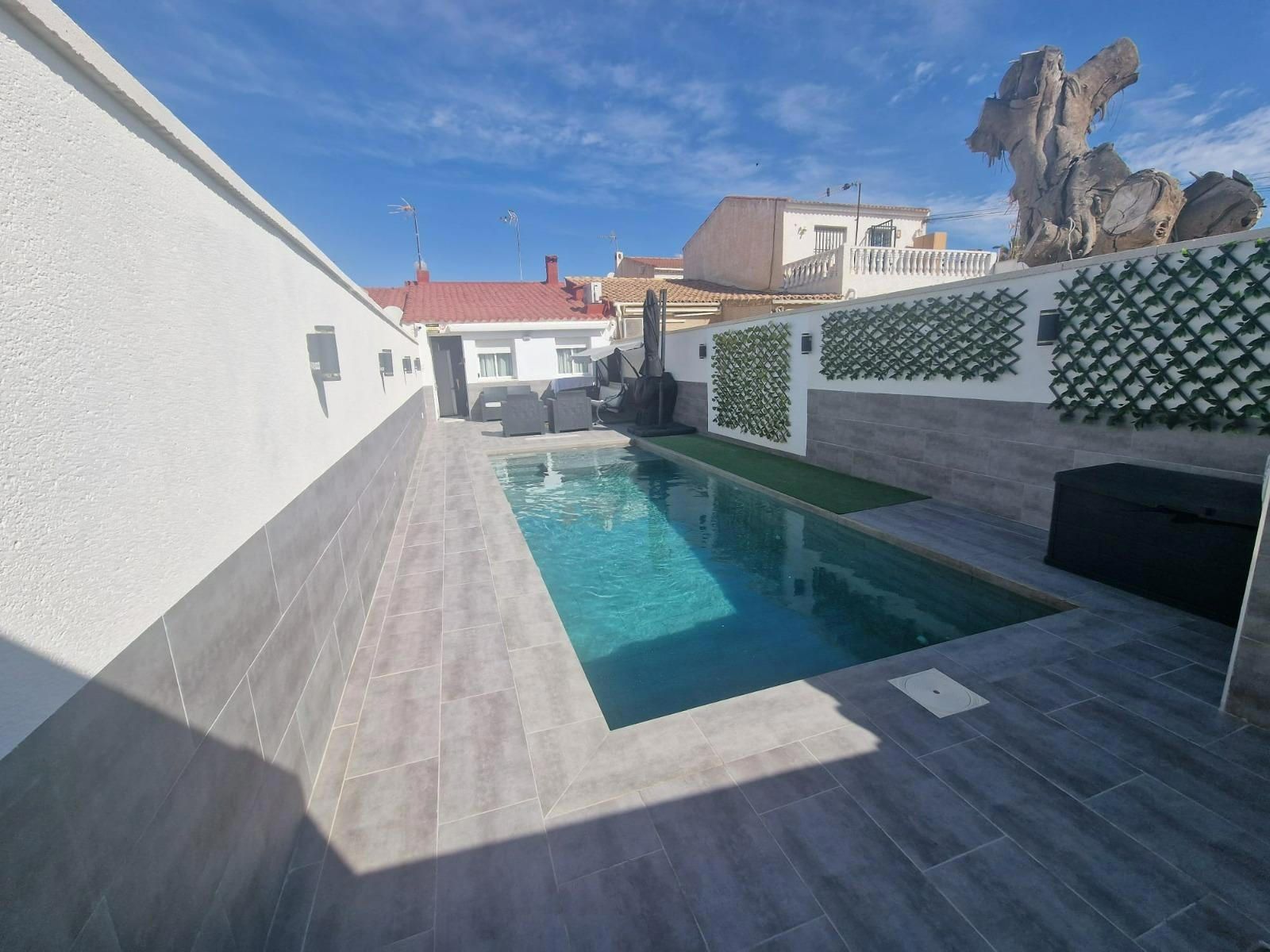 Bungalow planta baja en venta en Torrevieja