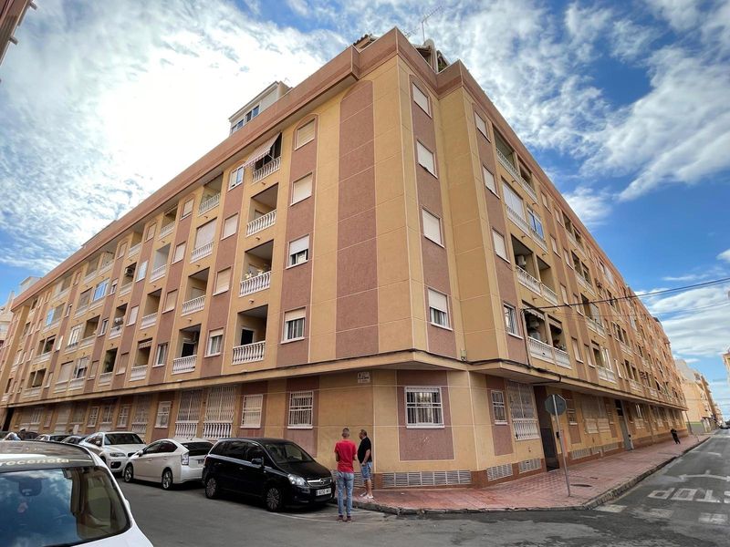 Wohnung zu verkaufen Torrevieja, Alicante. Ref: 19564. Mayrasa Properties Costa Blanca