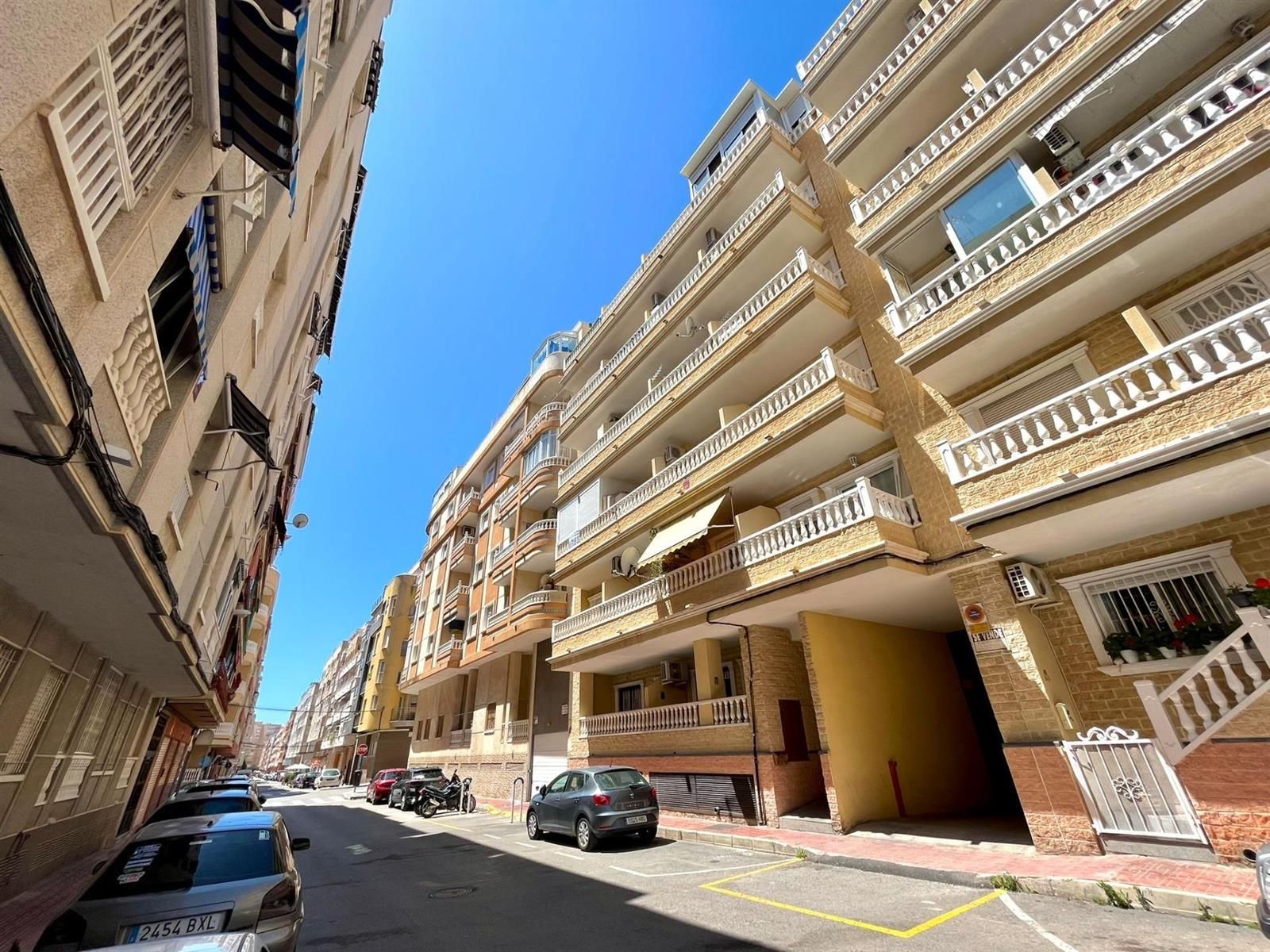 Apartamento a 5 minutos andando de la Playa de Los Locos en Torrevieja ️