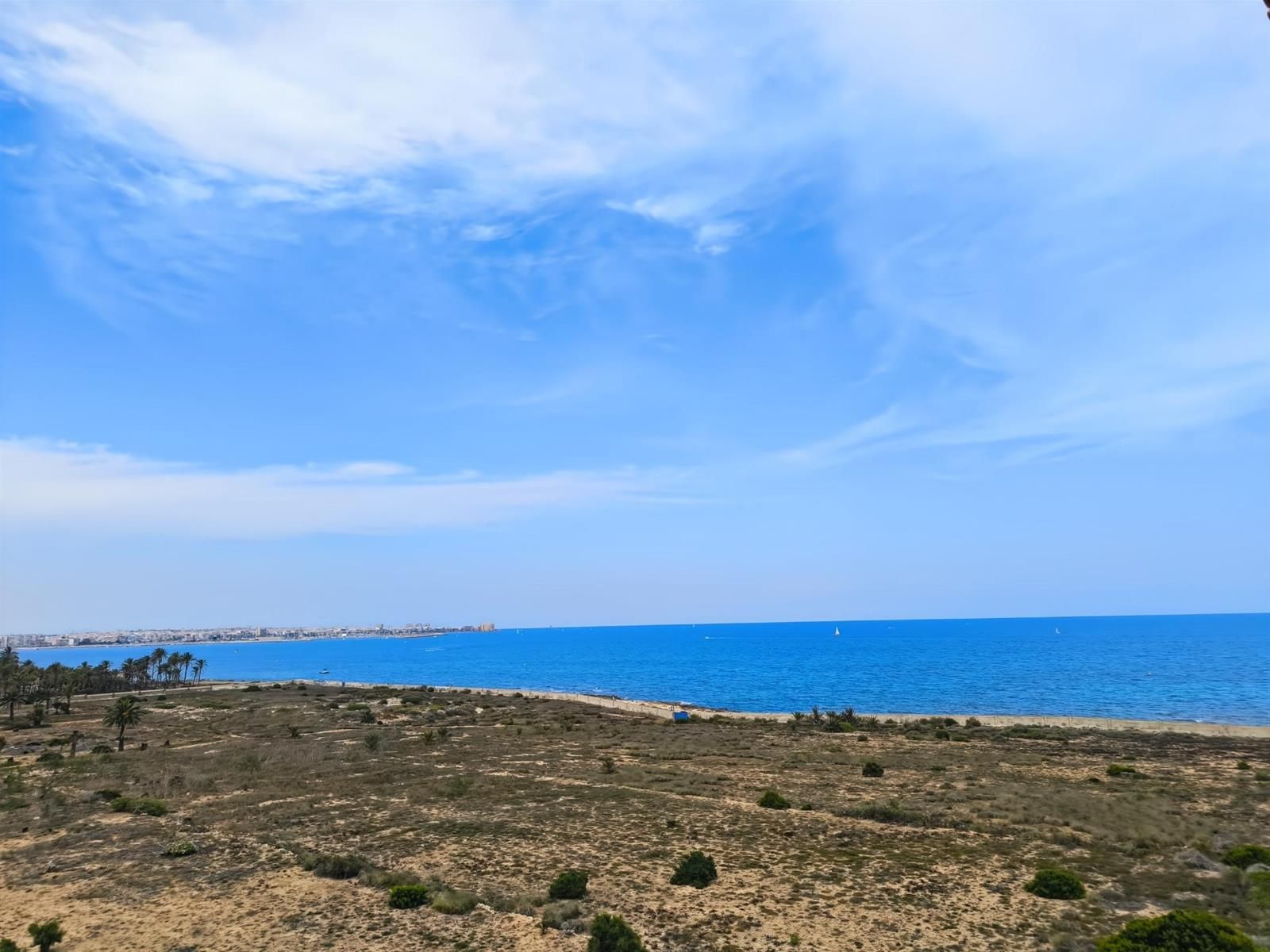 Apartamento con vistas al mar en Rocío del Mar – Torrevieja
