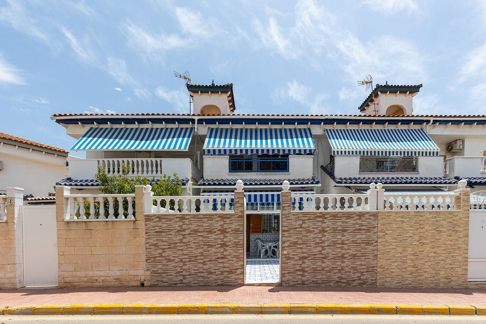 ¡Oportunidad única en la prestigiosa Urbanización Parquemar, La Mata!