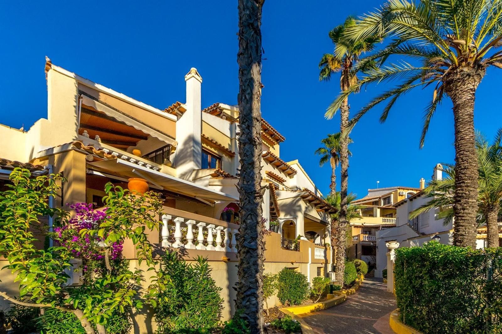 Aldea del Mar, Exclusivo Ático Dúplex a Pasos de la Playa de Los Locos, garaje cerrado incluido