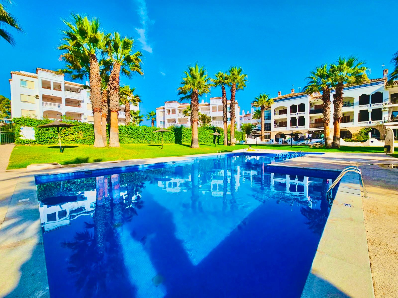 Apartamento reformado de 1 dormitorio en Villamartín Plaza – Residencial Villagolf (con ascensor y piscina)