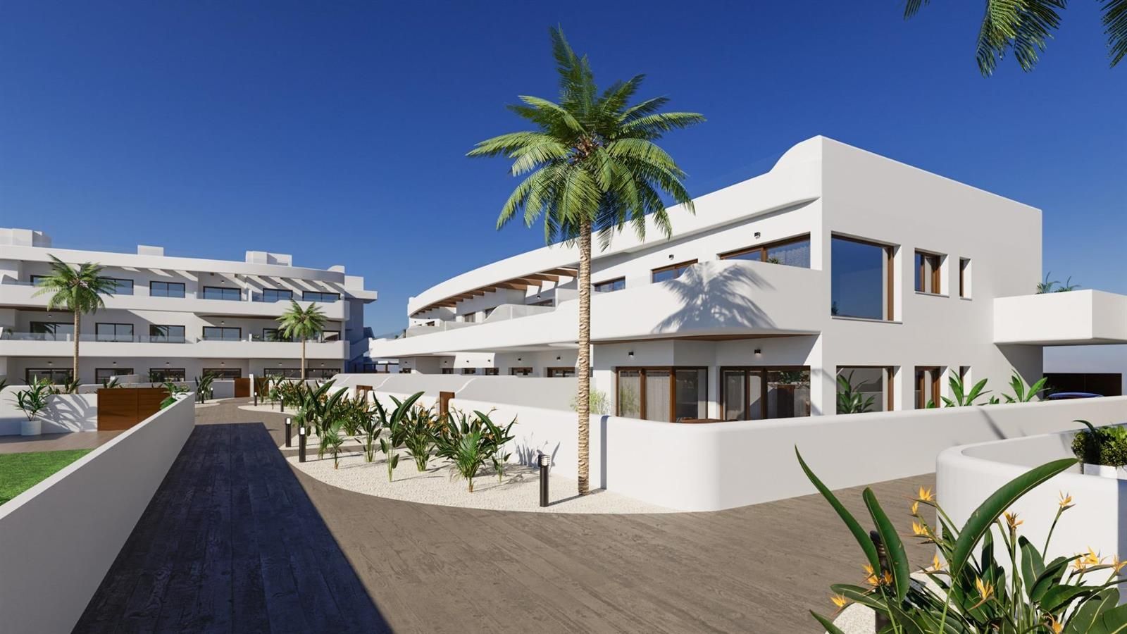 Bungalows planta baja en venta en Los Alcazares