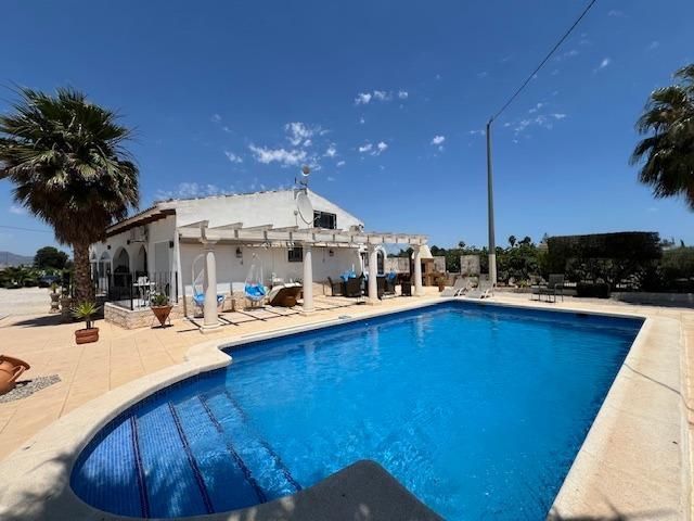 Freistehende Villa zu verkaufen Dolores, Alicante. Ref: 20201. Mayrasa Properties Costa Blanca