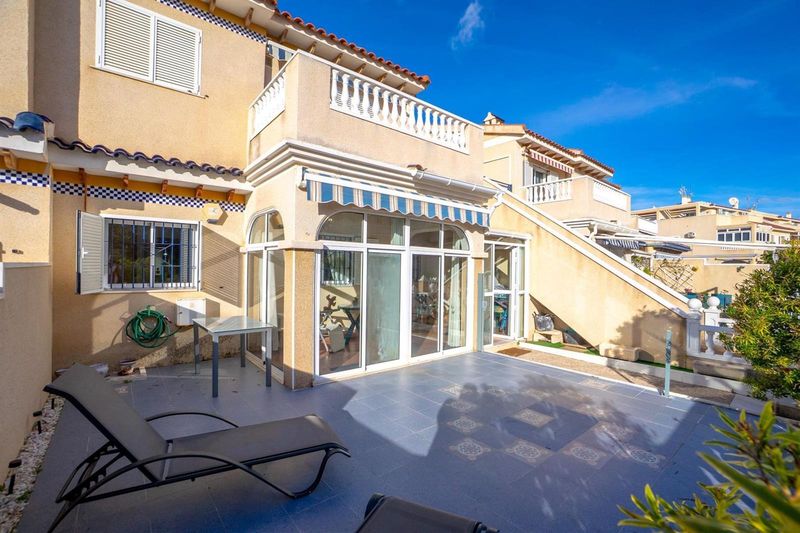 Heim zu verkaufen Orihuela-Costa, Alicante. Ref: 20400. Mayrasa Properties Costa Blanca