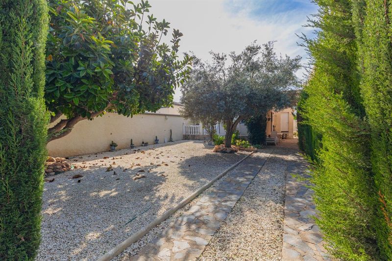 Freistehende Villa zu verkaufen Torrevieja, Alicante. Ref: 20438. Mayrasa Properties Costa Blanca