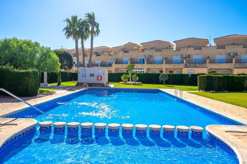 Reihenhaus zu verkaufen Orihuela-Costa, Alicante. Ref: 20526. Mayrasa Properties Costa Blanca