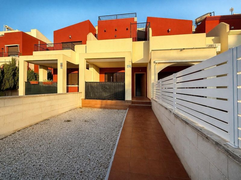 Reihenhaus zu verkaufen Torrevieja, Alicante. Ref: 20550. Mayrasa Properties Costa Blanca