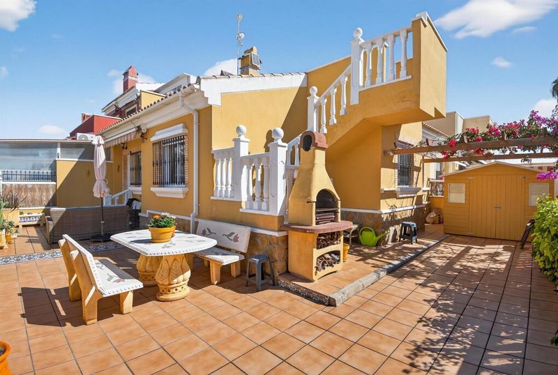 Reihenhaus zu verkaufen Torrevieja, Alicante. Ref: 20596. Mayrasa Properties Costa Blanca