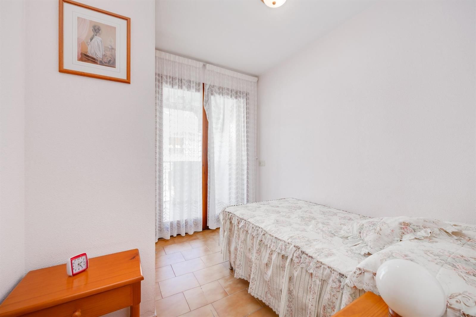 Bungalow de 3 dormitorios con piscina comunitaria en la playa de Los Locos · foto 20
