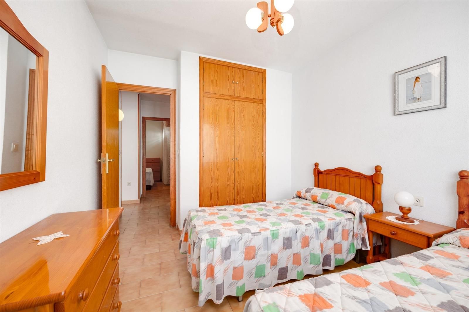 Bungalow de 3 dormitorios con piscina comunitaria en la playa de Los Locos · foto 29
