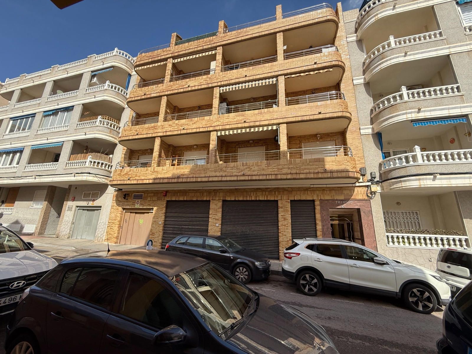 Piso en alquiler en Calle Concordia 81 – 950€/mes