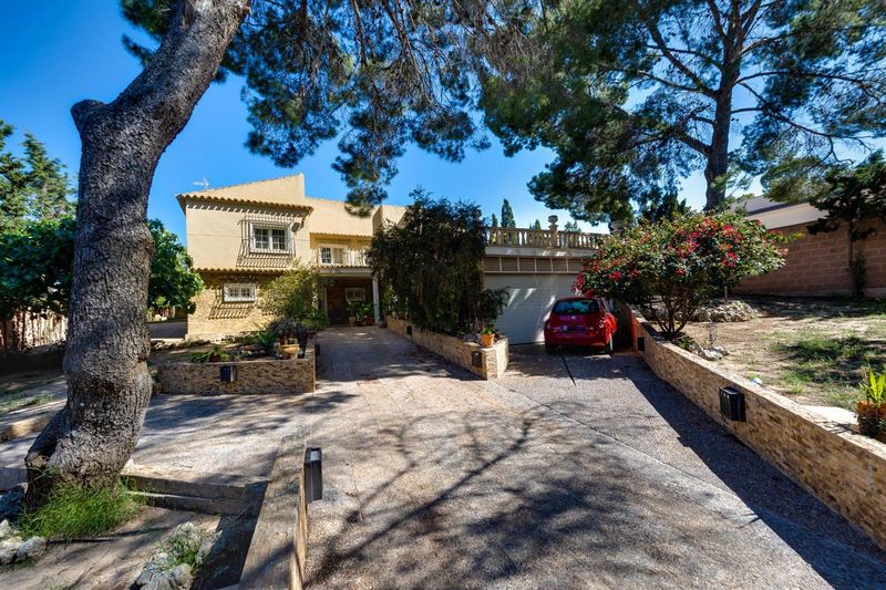 Chalet Independiente en venta Torrevieja, Alicante. Ref: 20796. Mayrasa Properties Costa Blanca