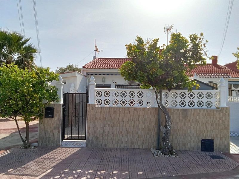 Bungalow Planta Baja en venta Torrevieja, Alicante. Ref: 20811. Mayrasa Properties Costa Blanca