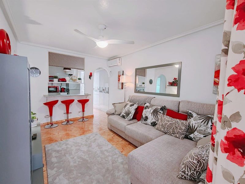 Bungalow à l’étage   en vente Torrevieja, Alicante. Ref: 20916. Mayrasa Properties Costa Blanca