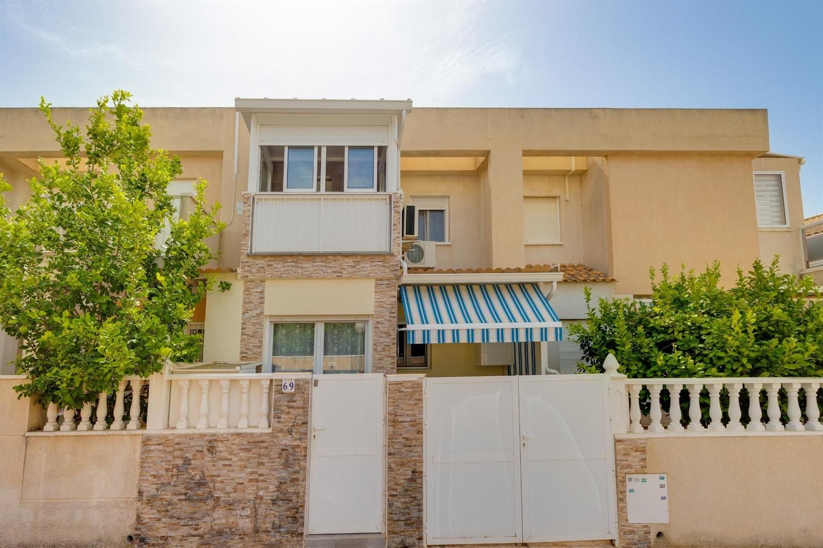 Duplex reformado en Aguas Nuevas