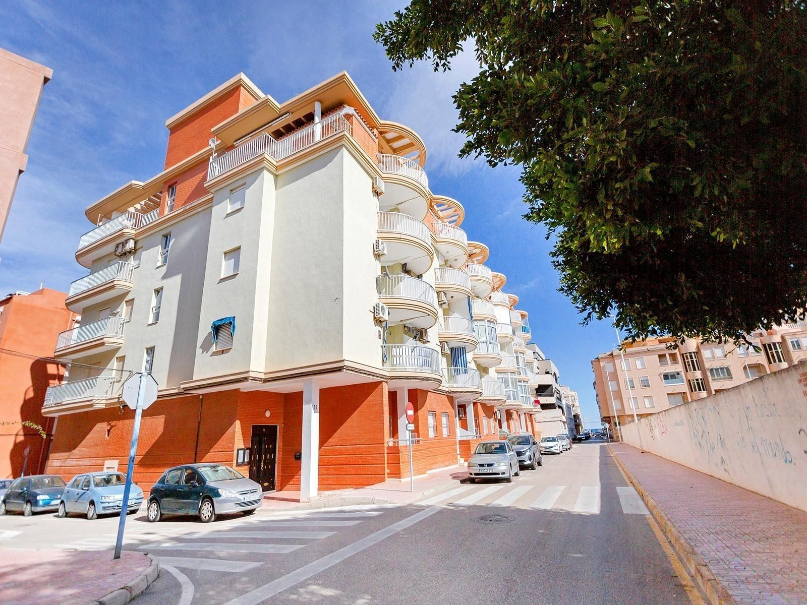 WOHNUNG 1 Eckschlafzimmer mit Blick auf die Lagune, TOURIST UND EINE LIZENZ 260 METER VOM STRAND VON LA MATA ENTFERNT! · Foto 2