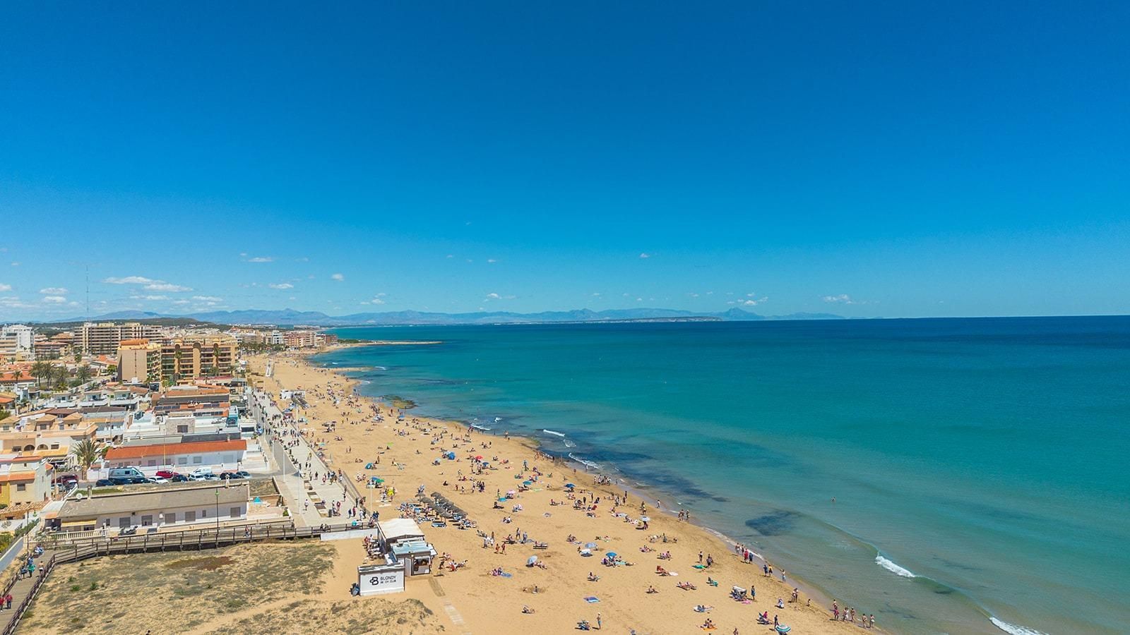 WOHNUNG 1 Eckschlafzimmer mit Blick auf die Lagune, TOURIST UND EINE LIZENZ 260 METER VOM STRAND VON LA MATA ENTFERNT! · Foto 26