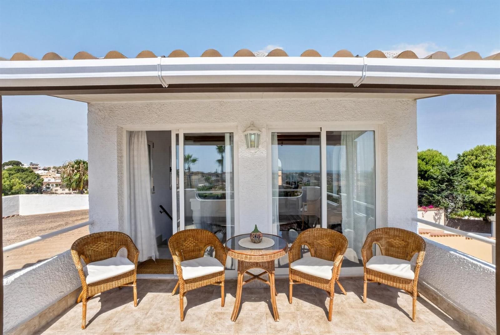 Villa individuelle de style méditerranéen avec piscine privée sur un terrain de 800 m² à Los Balcones, Torrevieja · photos 27
