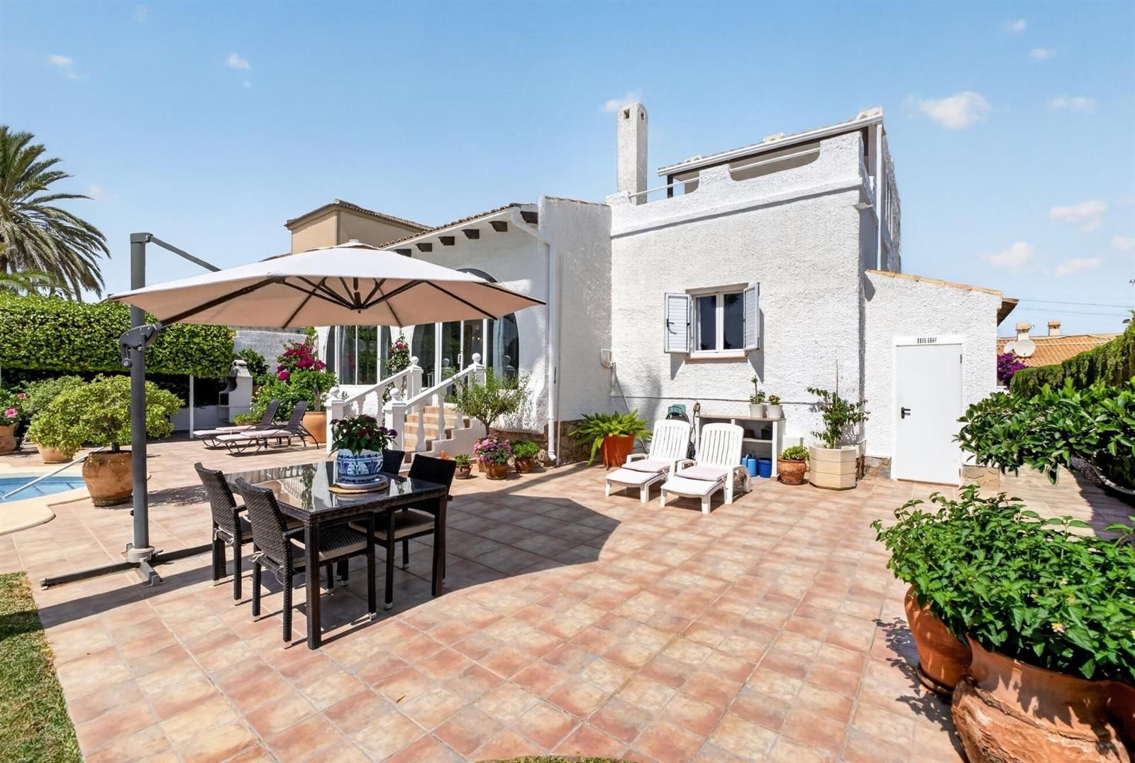 Villa individuelle de style méditerranéen avec piscine privée sur un terrain de 800 m² à Los Balcones, Torrevieja · photos 37