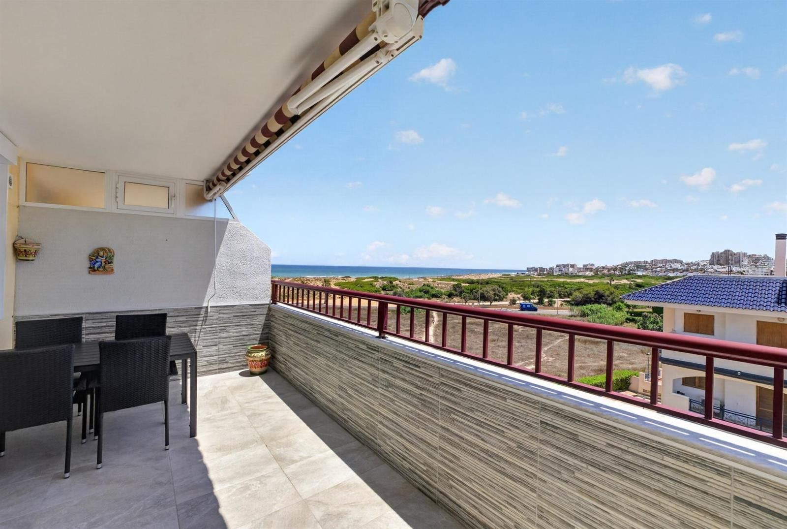 Viña Mar VII – Appartement au quatrième étage avec vue frontale sur la mer, piscine commune et garage à seulement 300 mètres de la plage de La Mata · foto 4