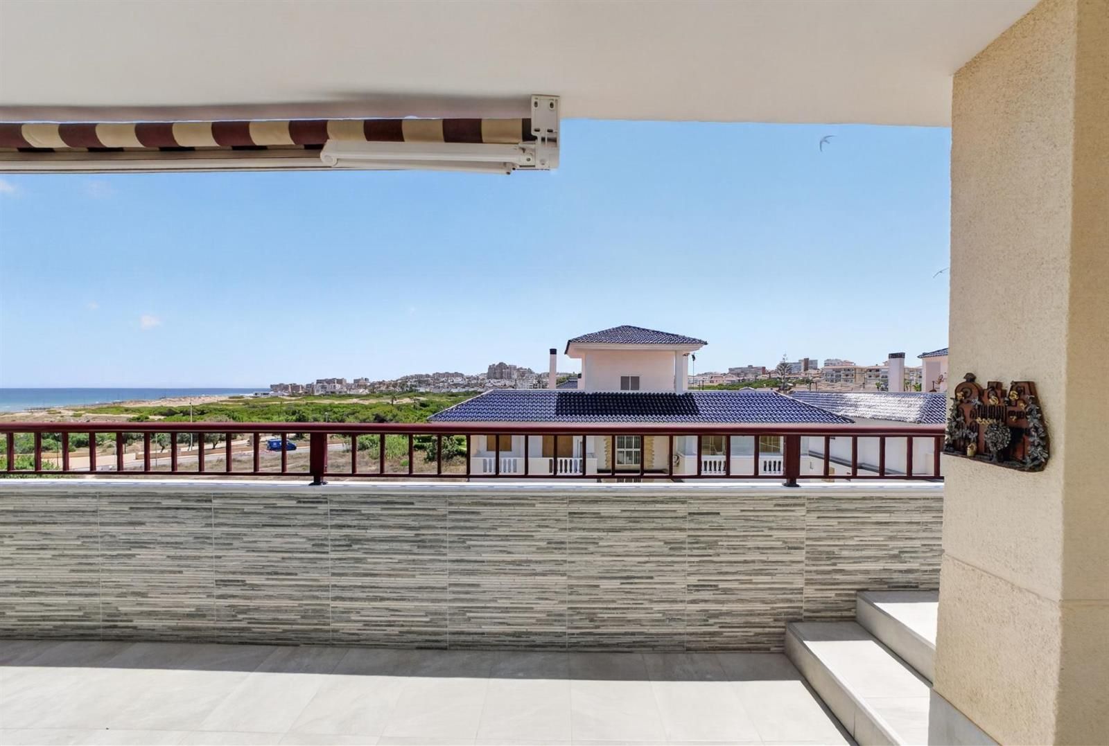 Viña Mar VII – Appartement au quatrième étage avec vue frontale sur la mer, piscine commune et garage à seulement 300 mètres de la plage de La Mata · foto 21