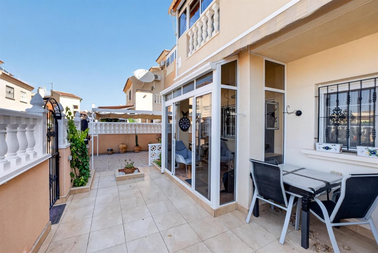 Maison mitoyenne de type Quad au Residencial Club Salino, Torrevieja – 2 chambres avec parking privé sur la parcelle · foto 26