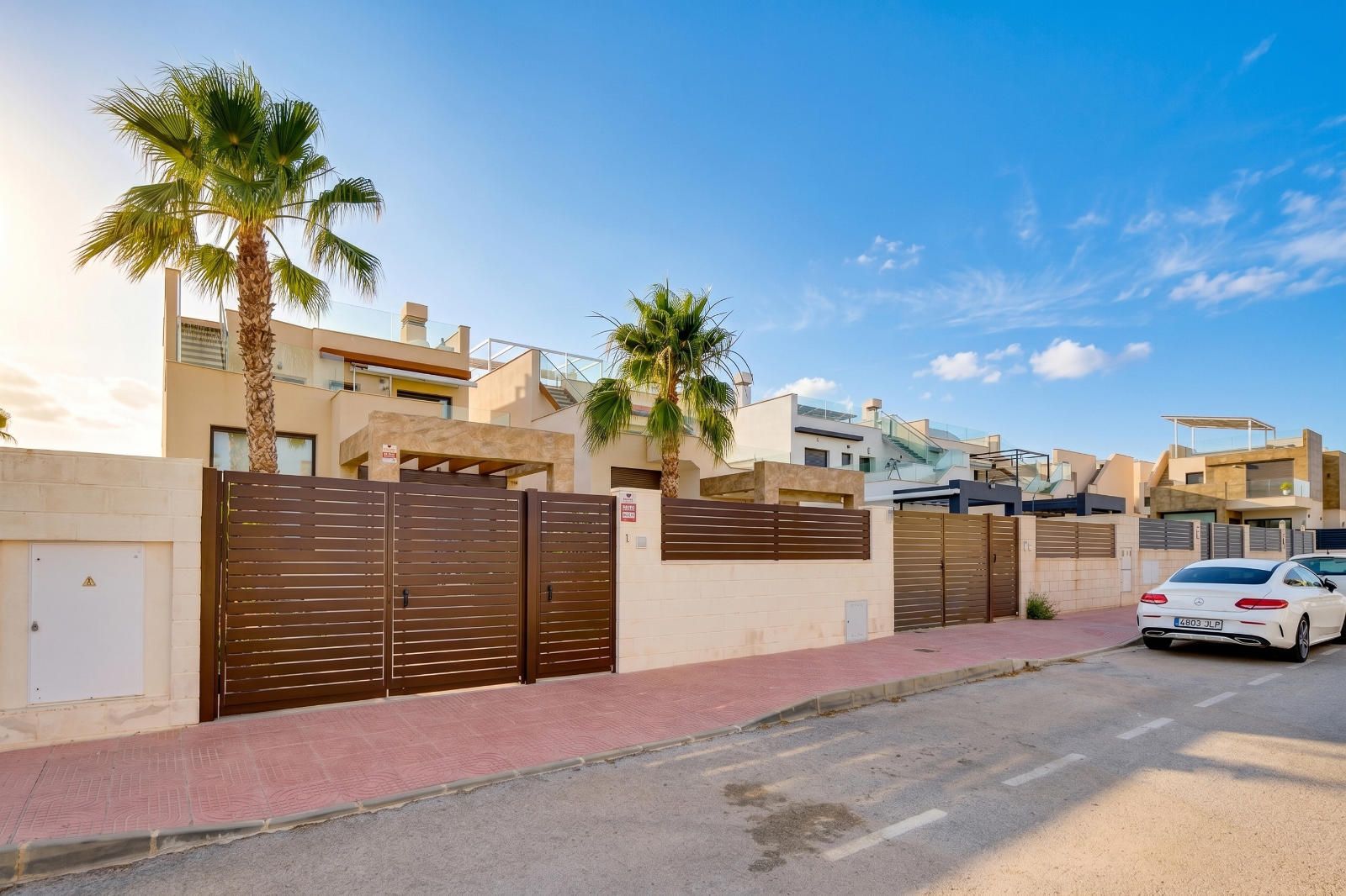 Villa individuelle moderne et exclusive à Ciudad Quesada, ville courageuse, avec piscine privée. · Photo 43