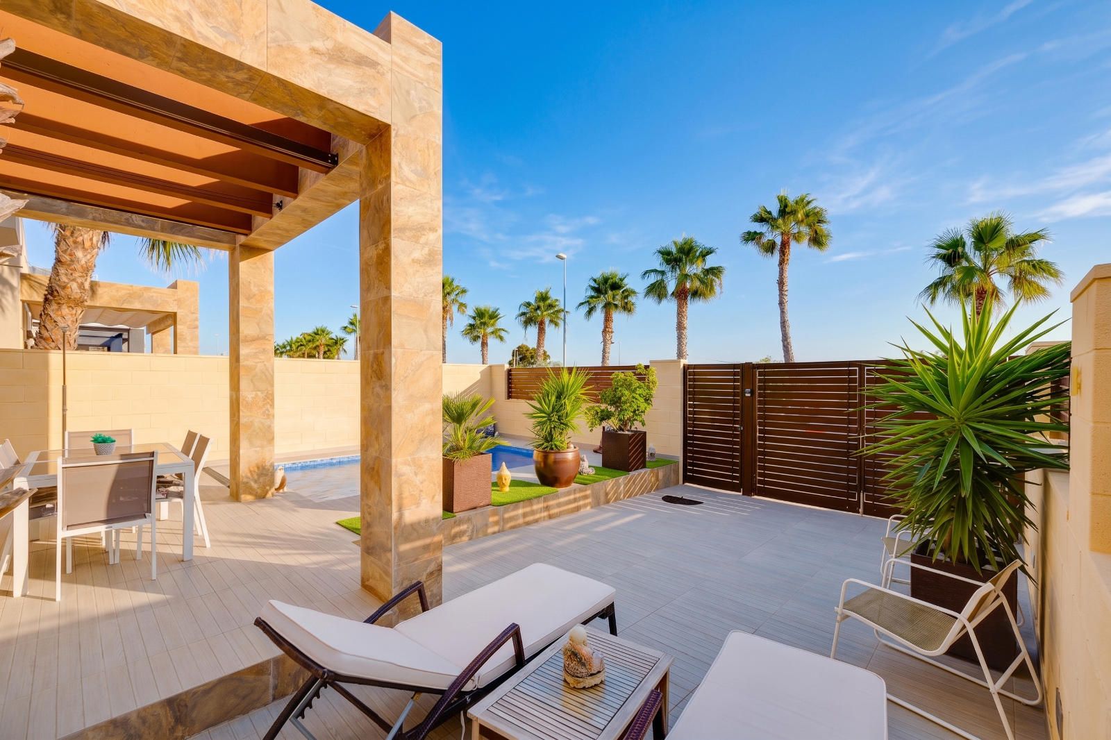 Villa individuelle moderne et exclusive à Ciudad Quesada, ville courageuse, avec piscine privée. · Photo 6