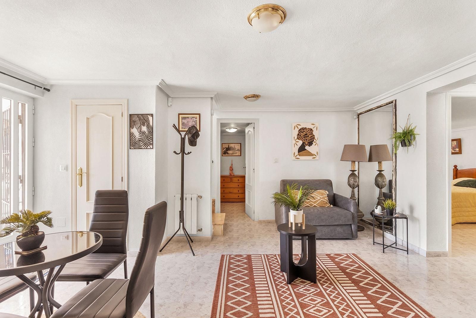 Villa independiente con piacina privada, vitas a la laguna Rosa y Salinas de Torrevieja · foto 4
