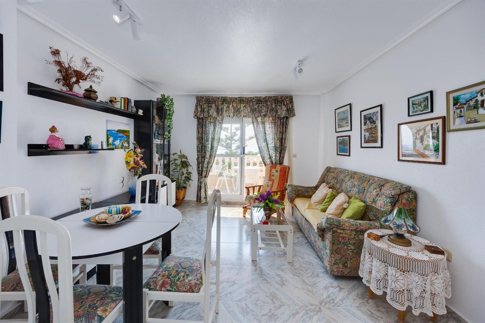 Apartamentos en venta en Torrevieja · foto 5