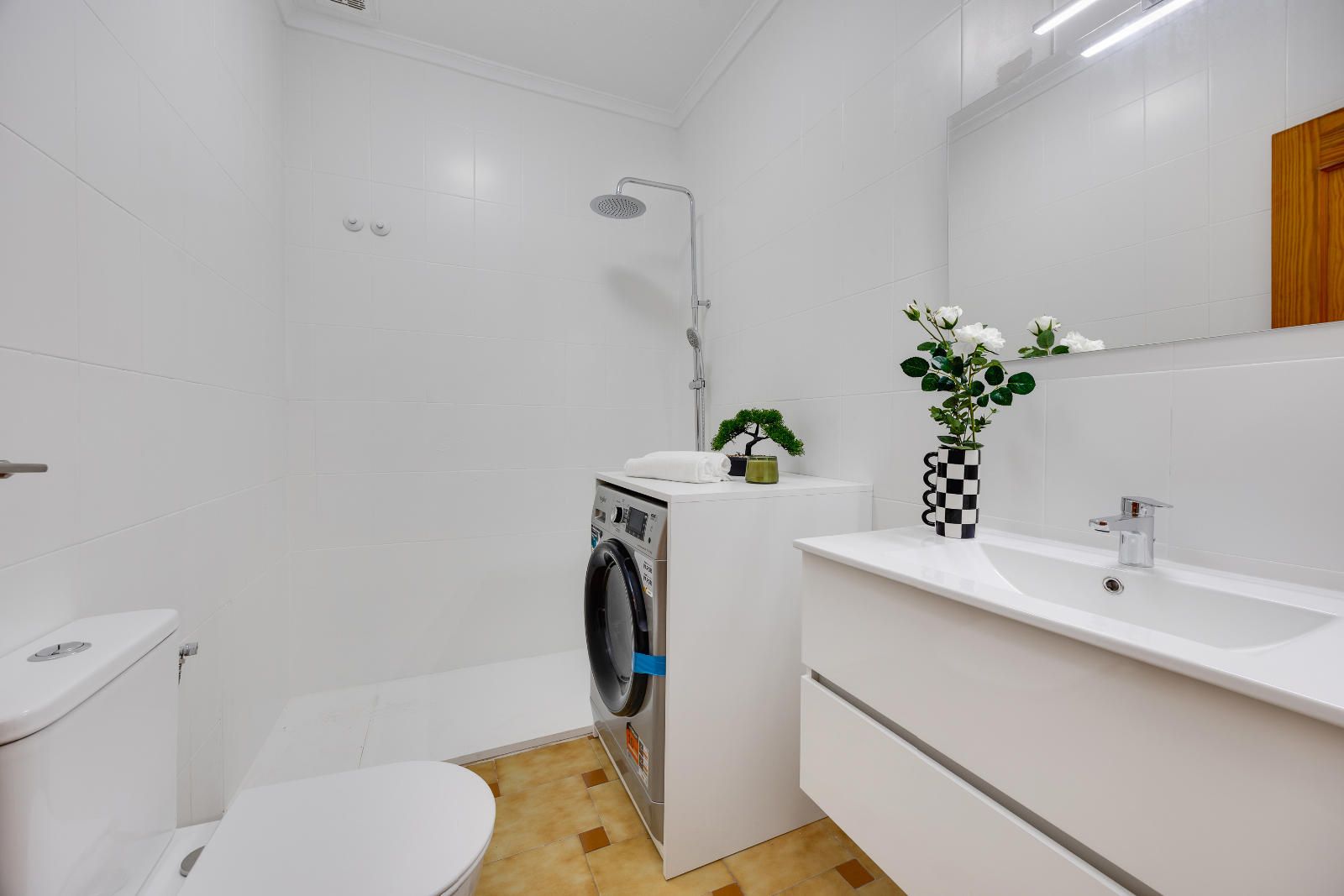 AMPLIO APARTAMENTO DE 1 DORMITORIO · foto 13