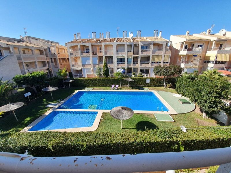 Apartamento en venta  en Torrevieja, Alicante . Ref: 9501. Mayrasa Properties Costa Blanca