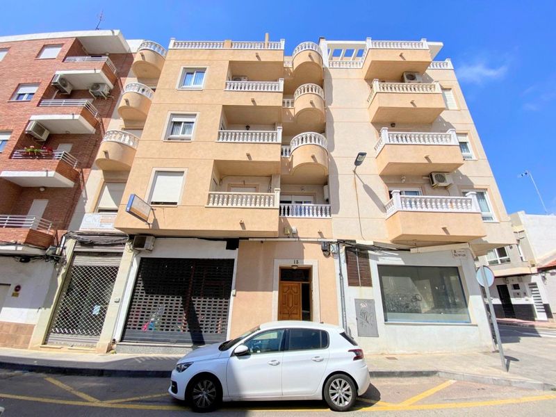 Apartamento en venta  en Torrevieja, Alicante . Ref: 9907. Mayrasa Properties Costa Blanca