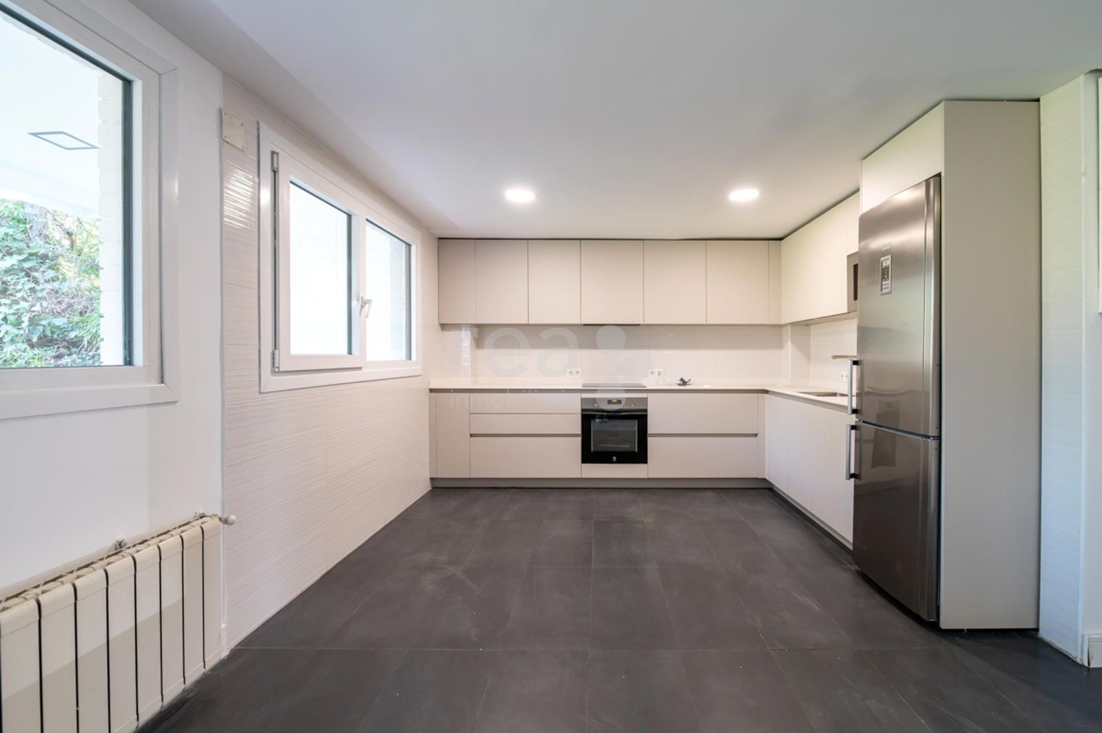 Corner townhouse for rent in Alcobendas, Madrid (La Moraleja)