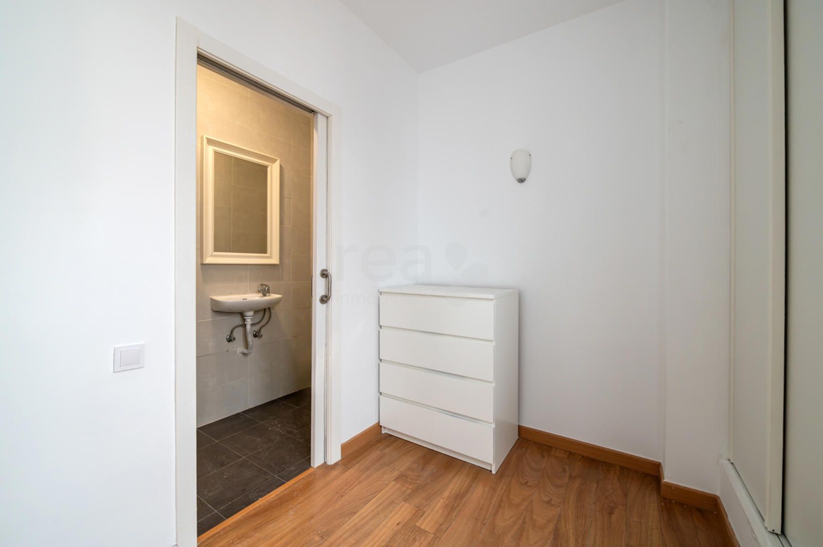 Corner townhouse for rent in Alcobendas, Madrid (La Moraleja)