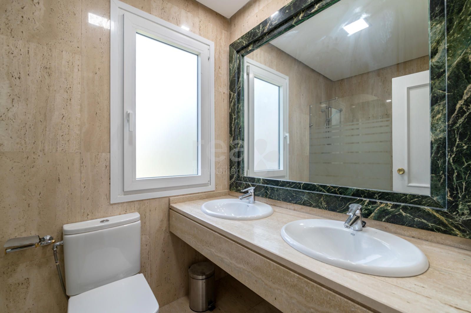 Corner townhouse for rent in Alcobendas, Madrid (La Moraleja)