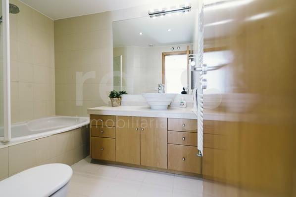 Bathroom - Corner townhouse for rent in Alcobendas, Madrid (El Encinar)