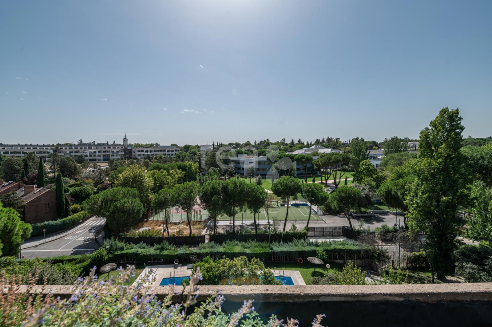 vistas - Ático en venta en Alcobendas, Madrid (El Soto)