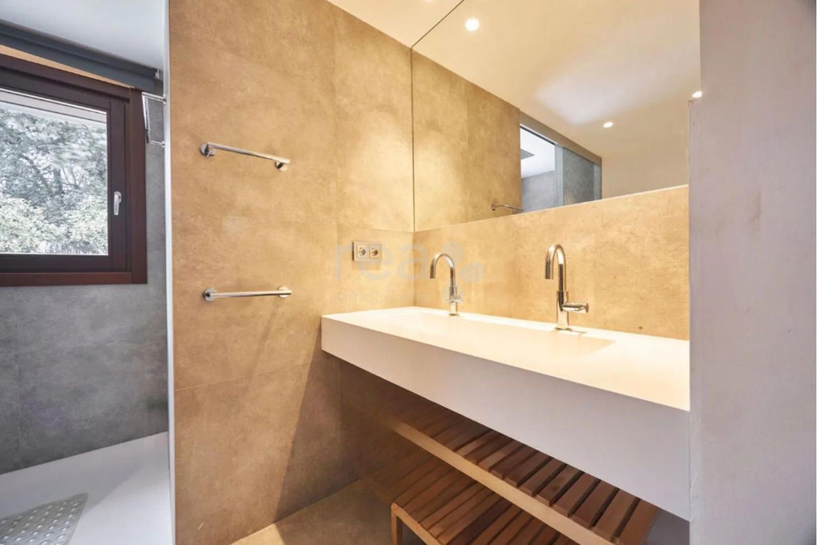 Chalet Independiente en venta en Alcobendas, Madrid (La Moraleja)