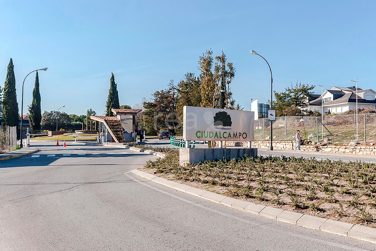 Parcela en venta San Sebastián de Los Reyes, Madrid. Ref: 7771. Rea Inmobiliaria