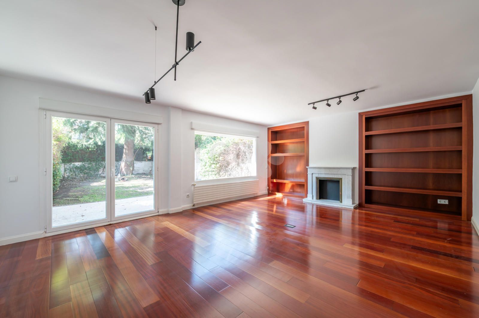 Pareado Adosado en Esquina en alquiler Alcobendas, Madrid. Ref: 9205. Rea Inmobiliaria