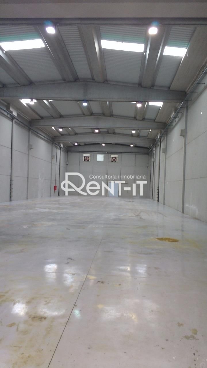 Nau Industrial en lloguer Gavà, Barcelona. Ref: 1080. Rent-it Servicios Inmobiliarios