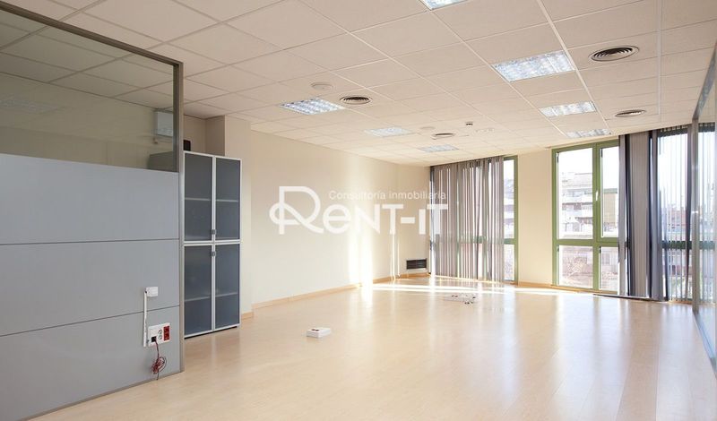Oficina en alquiler Barcelona. Ref: 1475. Rent-it Servicios Inmobiliarios