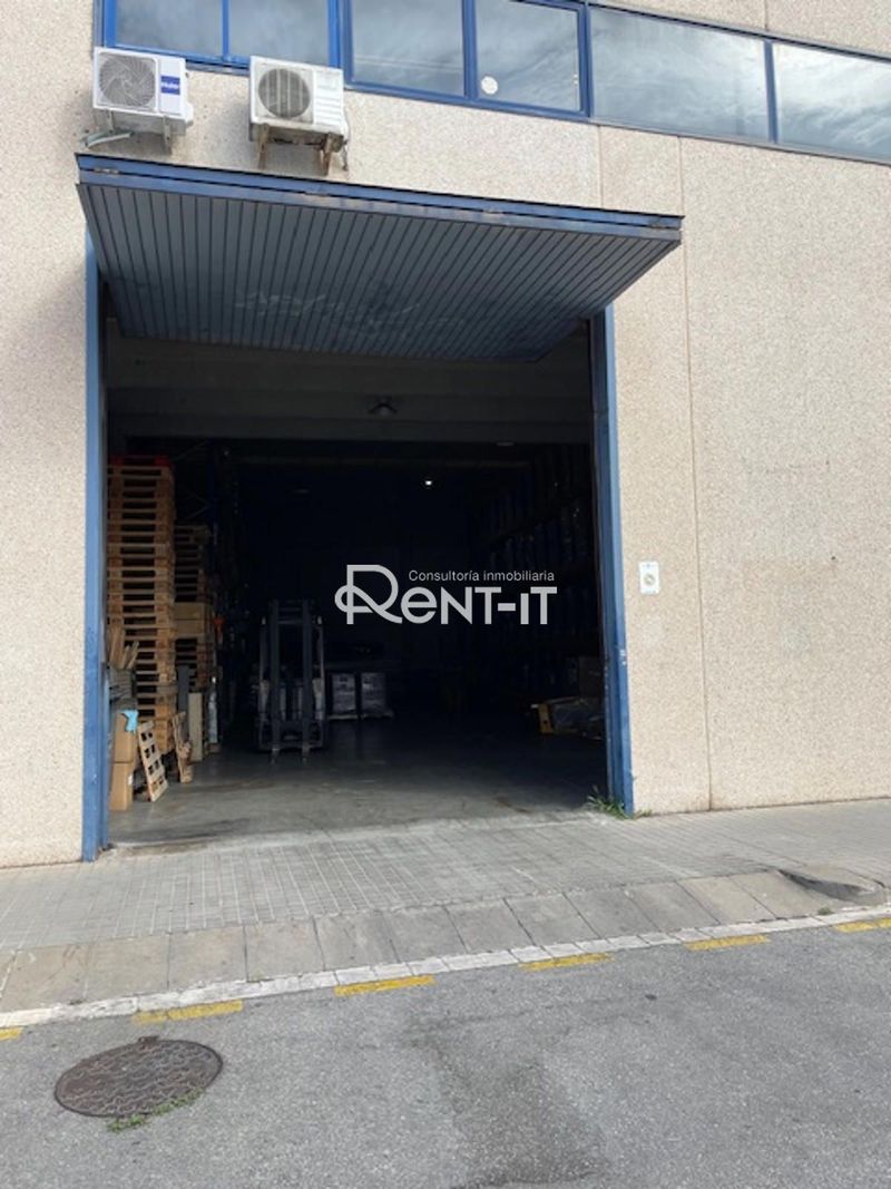 Nave Industrial en venta Viladecans, Barcelona. Ref: 1558. Rent-it Servicios Inmobiliarios