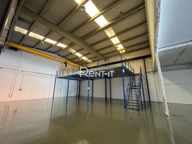 Nau Industrial en lloguer Sant Joan Despi, Barcelona. Ref: 1580. Rent-it Servicios Inmobiliarios