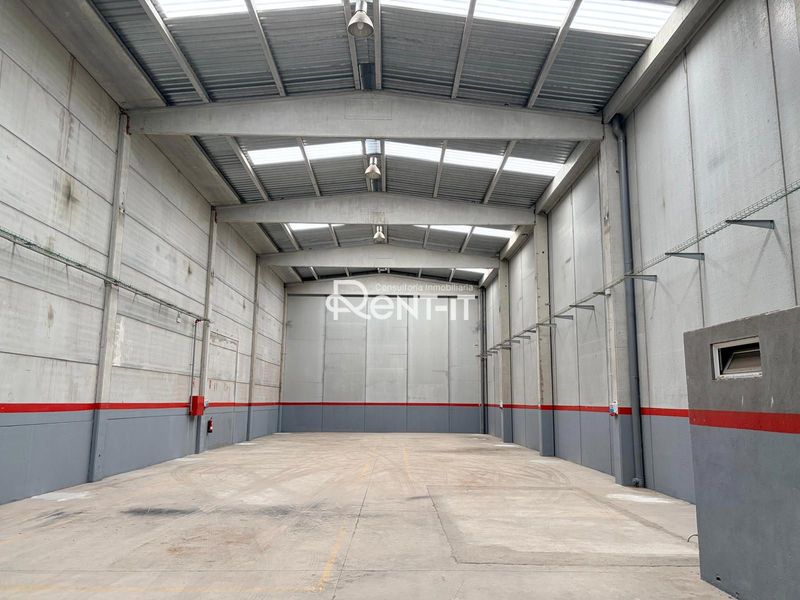 Nave Industrial en alquiler Sabadell, Barcelona. Ref: 1607. Rent-it Servicios Inmobiliarios