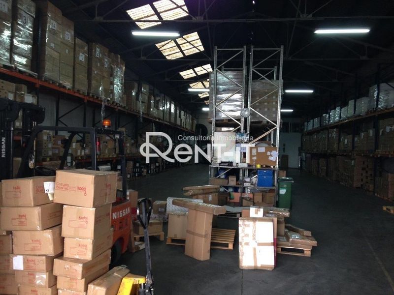Nave Industrial en venta Sant Boi de Llobregat, Barcelona. Ref: 386. Rent-it Servicios Inmobiliarios