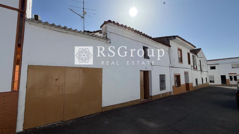 Casa en venta Cala, Huelva. Ref: 1072. RS Group Real Estate